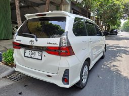 Toyota Veloz 1.3 M/T 2017 MPV manual 9