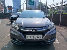 Promo Honda HR-V E CVT 2018 Abu-abu *57SZX 1