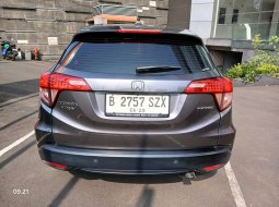 Promo Honda HR-V E CVT 2018 Abu-abu *57SZX 4