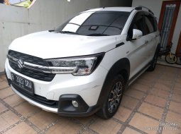 Suzuki XL7 Alpha AT 2021 Putih 3