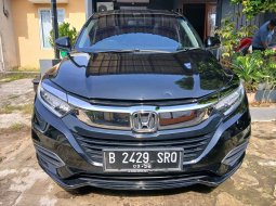 Honda HR-V 1.8L E Prestige AT 2021 Hitam