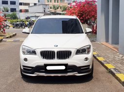 BMW X1 sDrive18i Executive 2014 putih km 58ribuan cash kredit proses bisa dibantu