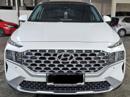 Hyundai Santa Fe 2.2 Signature A/T ( Matic ) 2022/ 2023 Putih Km 17rban Gress Siap Pakai