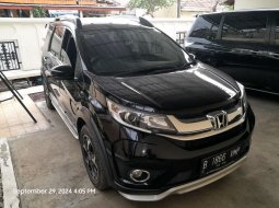 Honda BR-V Prestige CVT 2017 Hitam 2