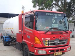 Tangki JEPANG +banBARU MURAH Hino engkel FC 190 gas LPG 2014 1