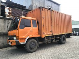 murah+banBARU Mitsubishi Fuso engkel 4x2 FM 517 HS box besi 2008 bok 2