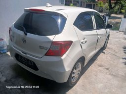 Honda Brio E Satya AT 2022 Putih 4