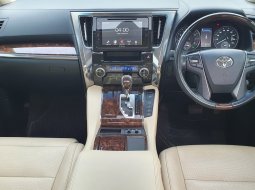 Toyota Alphard 2.5 G A/T 2019 putih km 34 ribuan pajak panjang cash kredit proses bisa dibantu 14