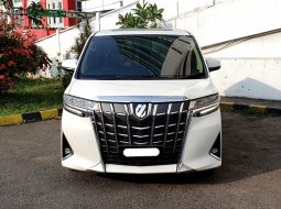 Toyota Alphard 2.5 G A/T 2019 putih km 34 ribuan pajak panjang cash kredit proses bisa dibantu 1