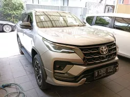 Toyota Fortuner New 4x2 2.8 A/T DSL GR Sport 2022