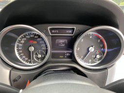 Mercedes-Benz M-Class ML 250 2013 Putih 10