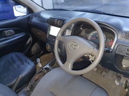 Daihatsu Xenia Li Manual DELUXE 2005 11