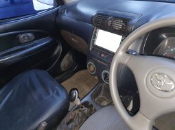 Daihatsu Xenia Li Manual DELUXE 2005 10