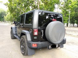 JEEP WRANGLER 3.8L BENSIN AT 2011 HITAM 5