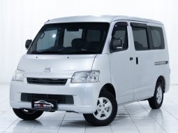 DAIHATSU GRANMAX MINIBUS (CLASSIC SILVER)  TYPE D FF FH 1.3 M/T (2019)