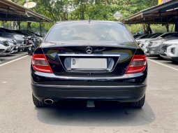 Mercedes-Benz C-Class C200 2008 Hitam 5