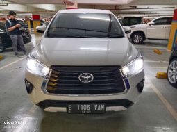 Toyota Kijang Innova V A/T Gasoline 2020 Putih