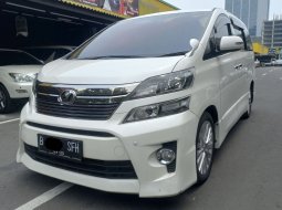 PROMO KREDIT VELLFIRE ZG 2.4 AT PUTIH 2014 KONDISI MOBIL BAGUS 3