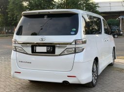 Toyota Vellfire Z Golden Eye 2015 3