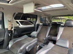 Toyota Vellfire Z Golden Eye 2015 8