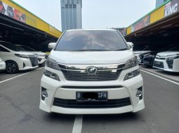 VELLFIRE ZG 2.4 AT PUTIH 2014