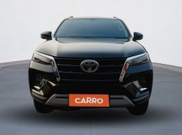 Toyota Fortuner VRZ 2.8 AT 2022 2