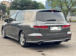 SIAP PAKAI HONDA ODYSSEY 2.4 AT GREY 2012 PROMO 6