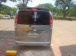 Nissan Serena Hws 2.0  AT 2013 Silver - TDP Rendah - Mobil Bekas Berkualitas 6