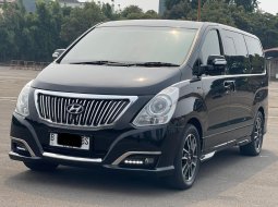 KREDIT MUDAH H-1 ROYALE DIESEL AT HITAM 2018 LULUS INSPEKSI 3