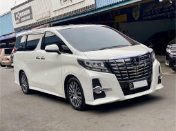 Toyota Alphard SC 2016 Putih 3