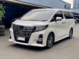 Toyota Alphard SC 2016 Putih 2