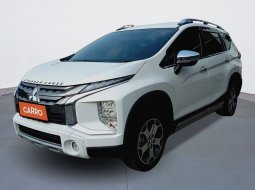 Mitsubishi Xpander Cross NewPremium Package CVT 2021 3