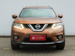 Nissan X-Trail 2.5	AT 2015	Jingga - TDP Rendah - Pajak Aman