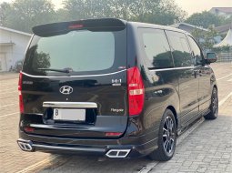 Hyundai H-1 Royale 2.4 at 2018 Hitam 6