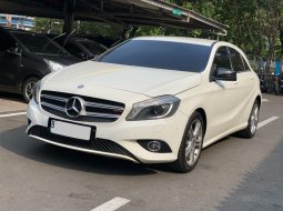 Mercedes-Benz A-Class A 200 2013 Putih 2