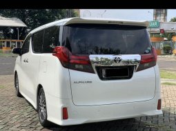 Jual mobil Toyota Alphard 2016