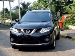 Nissan X-Trail 2.5 CVT 2016 hitam km 60rban cash kredit proses bisa dibantu 3