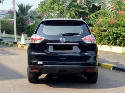 Nissan X-Trail 2.5 CVT 2016 hitam km 60rban cash kredit proses bisa dibantu 8