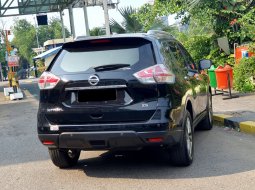 Nissan X-Trail 2.5 CVT 2016 hitam km 60rban cash kredit proses bisa dibantu 9