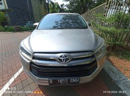 Toyota Kijang Innova 2.0 V A/T 2018 Silver