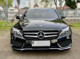 Mercedes-Benz C-Class C200