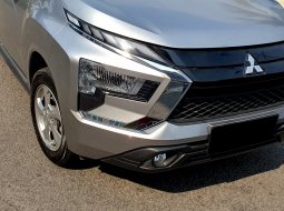 Mitsubishi Xpander GLS A/T 2022 silver km 14 ribuan matic pajak panjang tangan pertama dari baru 7