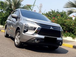 Mitsubishi Xpander GLS A/T 2022 silver km 14 ribuan matic pajak panjang tangan pertama dari baru 3