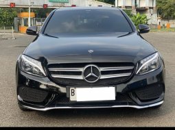 Mercedes-Benz C-Class C 200 Exclusive Line 2018 Hitam