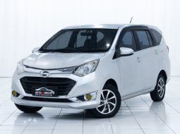 DAIHATSU SIGRA (GLITTERING SILVER METALLIC) TYPE R SPECIAL EDITION 1.2 M/T (2019)