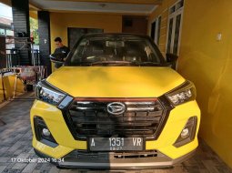 Daihatsu Rocky 1.2 X ADS CVT 2022 Kuning