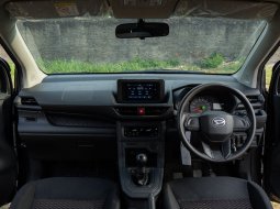 Daihatsu Xenia M 1.3 MT 2022 Abu - Dokumen Lengkap - Pajak Aman 5