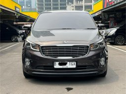 Kia Grand Sedona Ultimate 2017 MPV