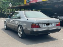 Mercedes-Benz 300CE C124 3.0 Automatic 1986 5