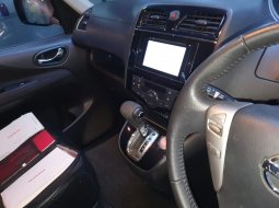 Nissan Serena Highway Star automatic triptonic 2016 gress 17